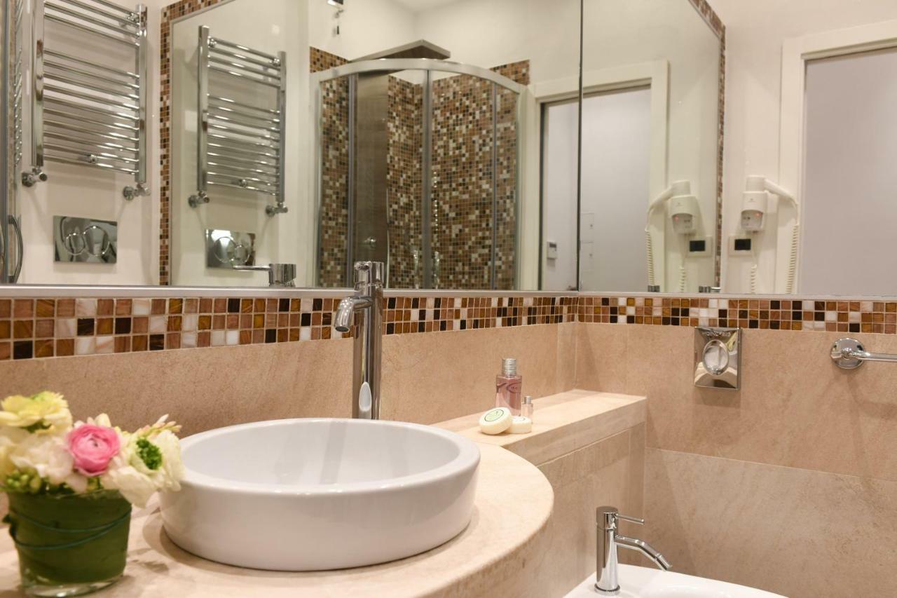 Bed and Breakfast Residenza Zanardelli Rzym Zewnętrze zdjęcie