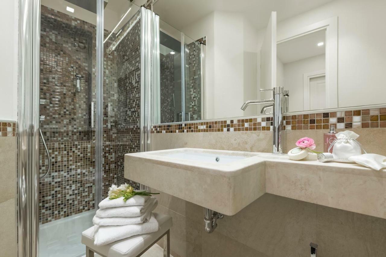 Bed and Breakfast Residenza Zanardelli Rzym Zewnętrze zdjęcie